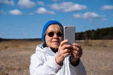 Ikäystävällisen myynnin ohjeisto